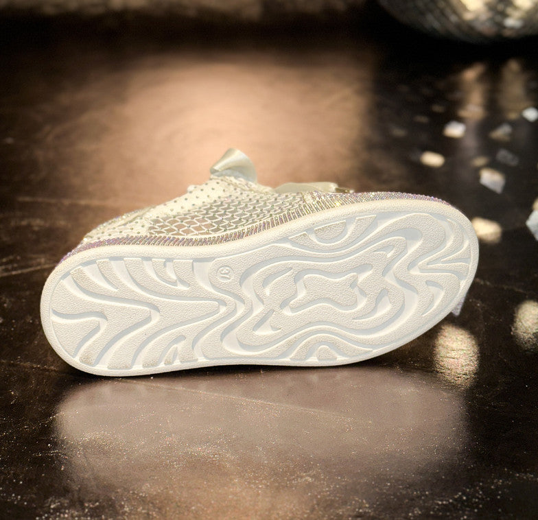 Women's Luxury Sports Shoes Crystal metal decoration Flat Shoes Lace up Water Diamond Fashion Designer Casual Shoes Zapatos Mujer Shiny outdoor