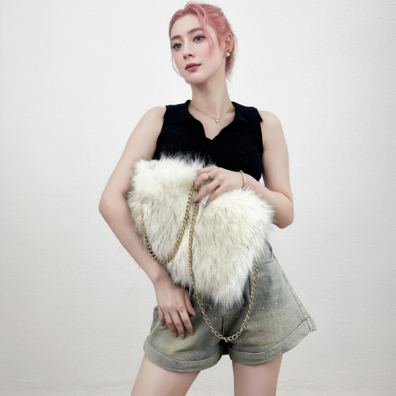 Vintage-inspired Puffy Fur Clutch with Large Capacity
