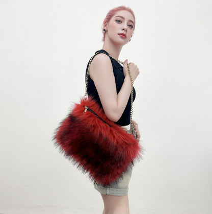 Vintage-inspired Puffy Fur Clutch with Large Capacity