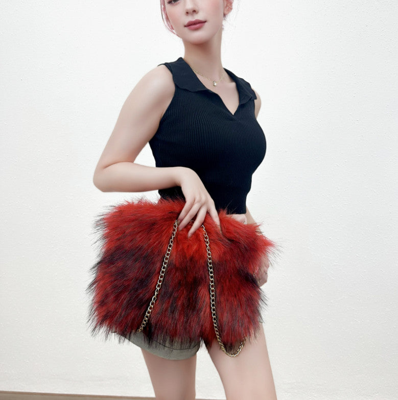 Vintage-inspired Puffy Fur Clutch with Large Capacity