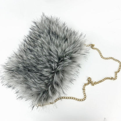 Vintage-inspired Puffy Fur Clutch with Large Capacity