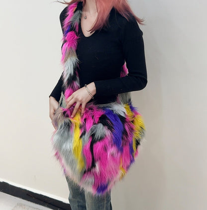 Women's Faux Fox Fur Shoulder Bag - Stylish Heart-shaped Plush Bag with Premium Vibe