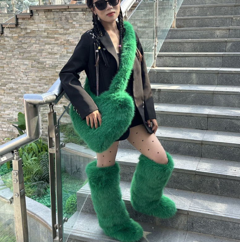 Women's 2Pcs Winter Set - Heart-Shaped Tote Bag with Over-the-Knee Faux Fur Snow Boots