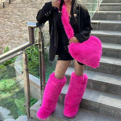Women's 2Pcs Winter Set - Heart-Shaped Tote Bag with Over-the-Knee Faux Fur Snow Boots