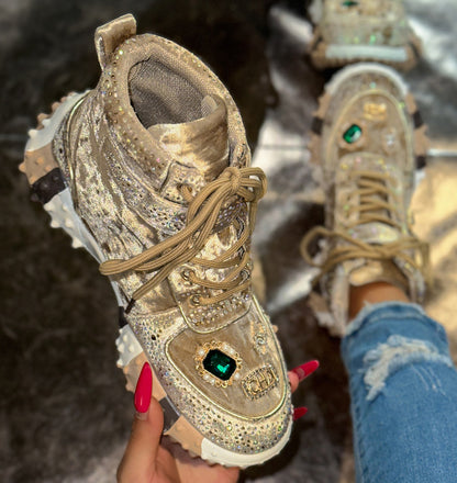 Women's Fashion Shoes Luxury Rhinestones Sneakers Diamonds Embellished Thick Bottom Non Slip Running Shoes Winter Warm Shoes Designer Casual