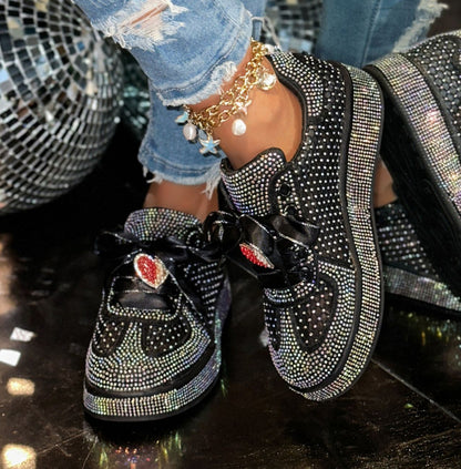 Women's Luxury Sports Shoes Crystal metal decoration Flat Shoes Lace up Water Diamond Fashion Designer Casual Shoes Zapatos Mujer Shiny outdoor