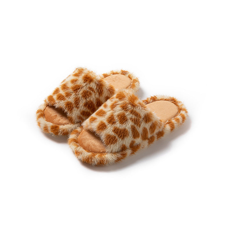 Wholesale woman warm furry slippers