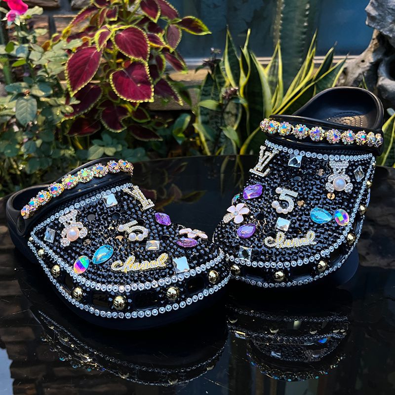 Wholesale Customization Handmade Bling Rhinestone Clogs Slippers