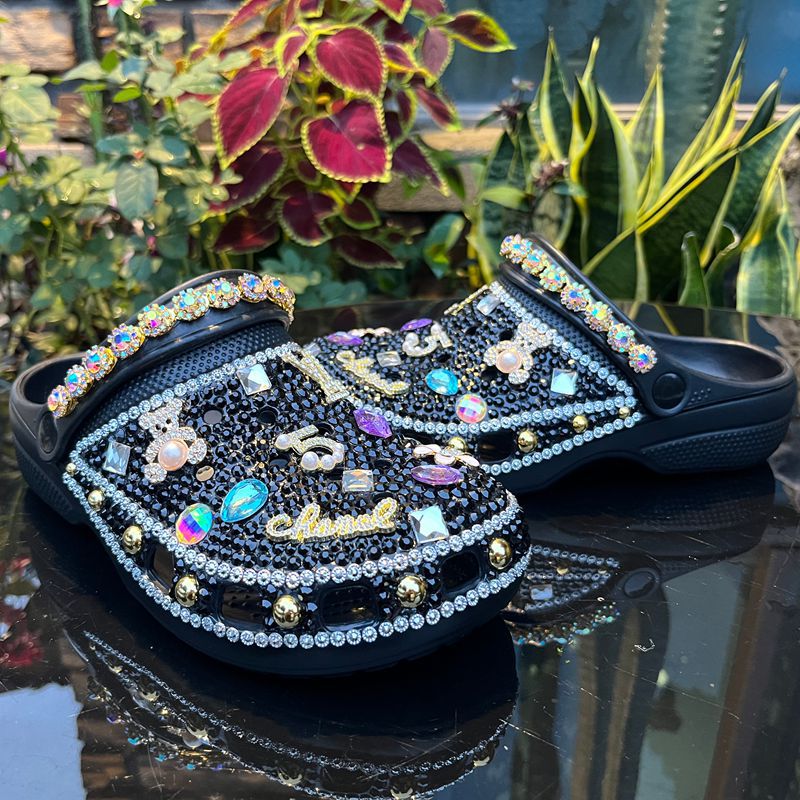 Wholesale Customization Handmade Bling Rhinestone Clogs Slippers