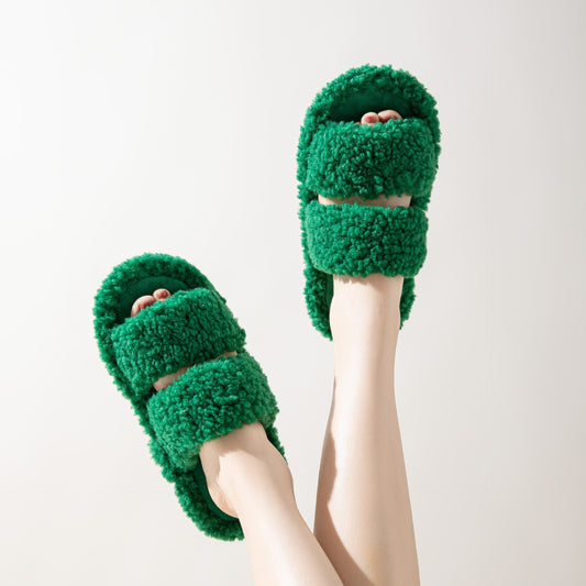 Wholesale indoor fluffy slippers