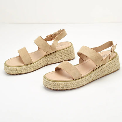 Round-toed sandals for women