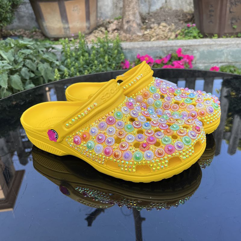 Wholesale custom Handmade Bling Rhinestone Clogs Slippers